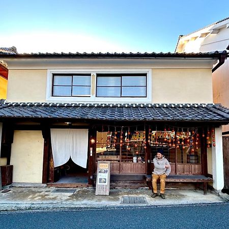 Hostel & Tatami Bar Uchikobare -内子晴れ- Ngoại thất bức ảnh