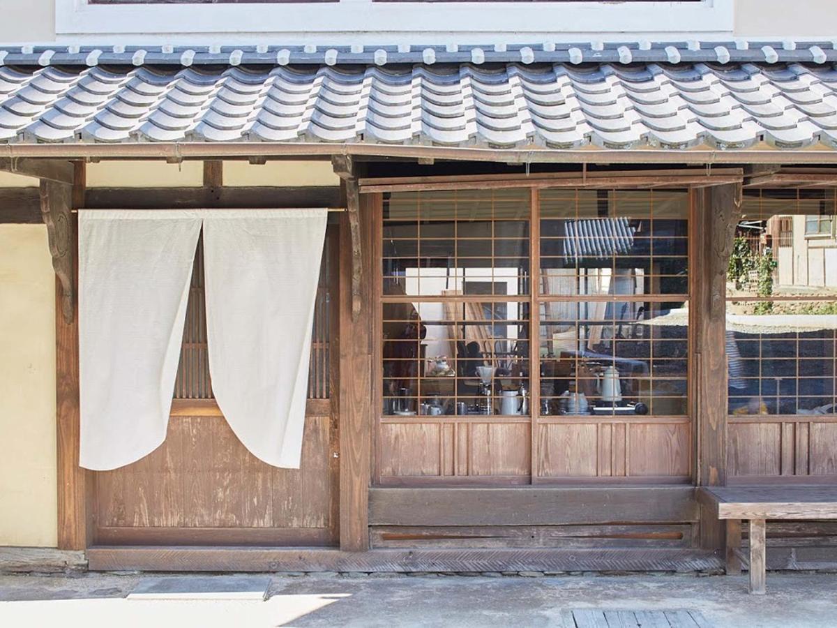 Hostel & Tatami Bar Uchikobare -内子晴れ- Ngoại thất bức ảnh