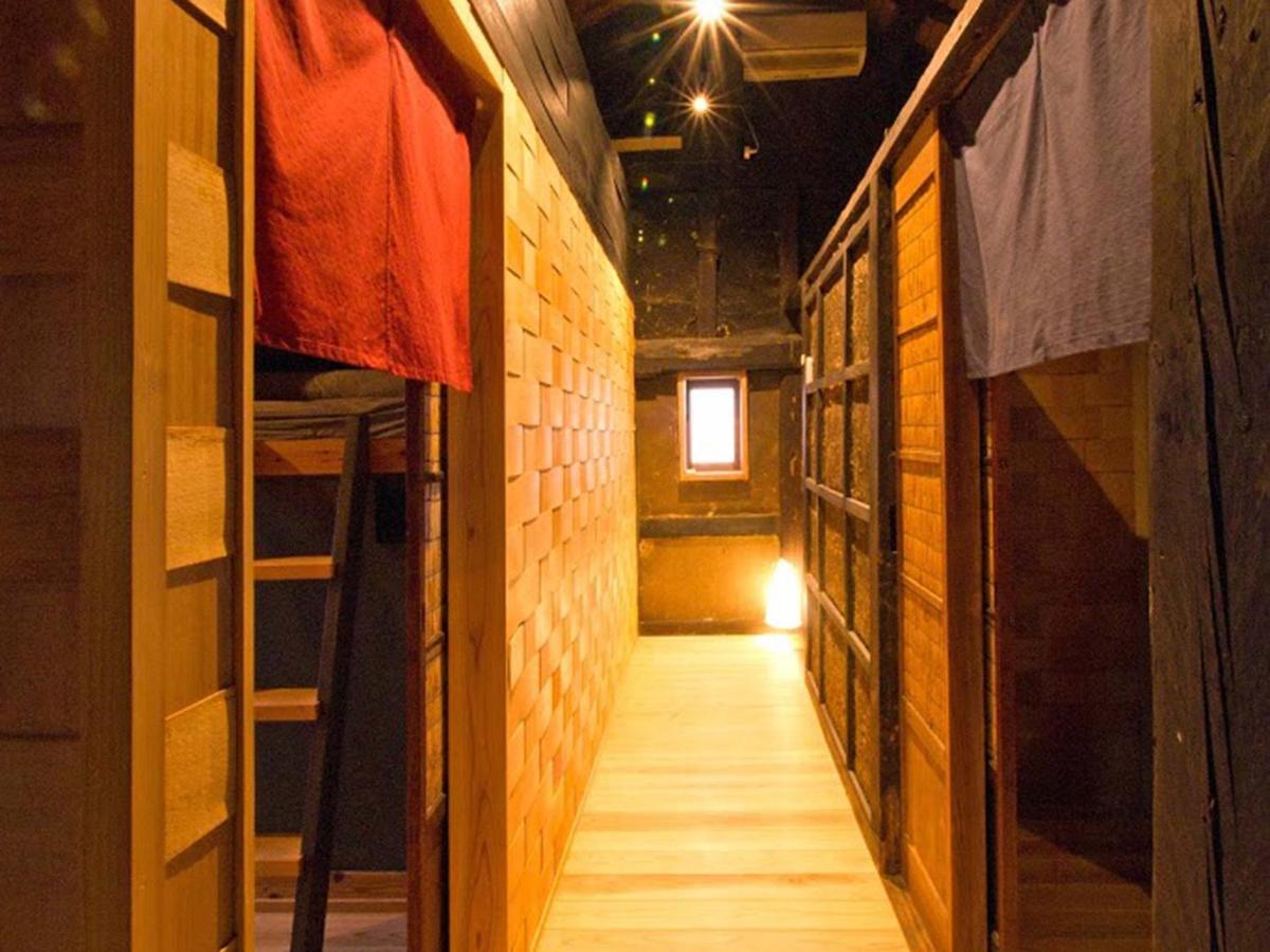 Hostel & Tatami Bar Uchikobare -内子晴れ- Ngoại thất bức ảnh