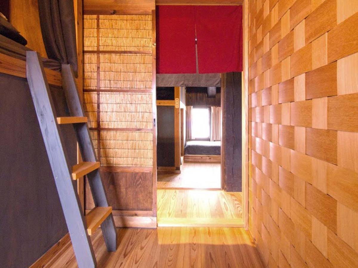 Hostel & Tatami Bar Uchikobare -内子晴れ- Ngoại thất bức ảnh