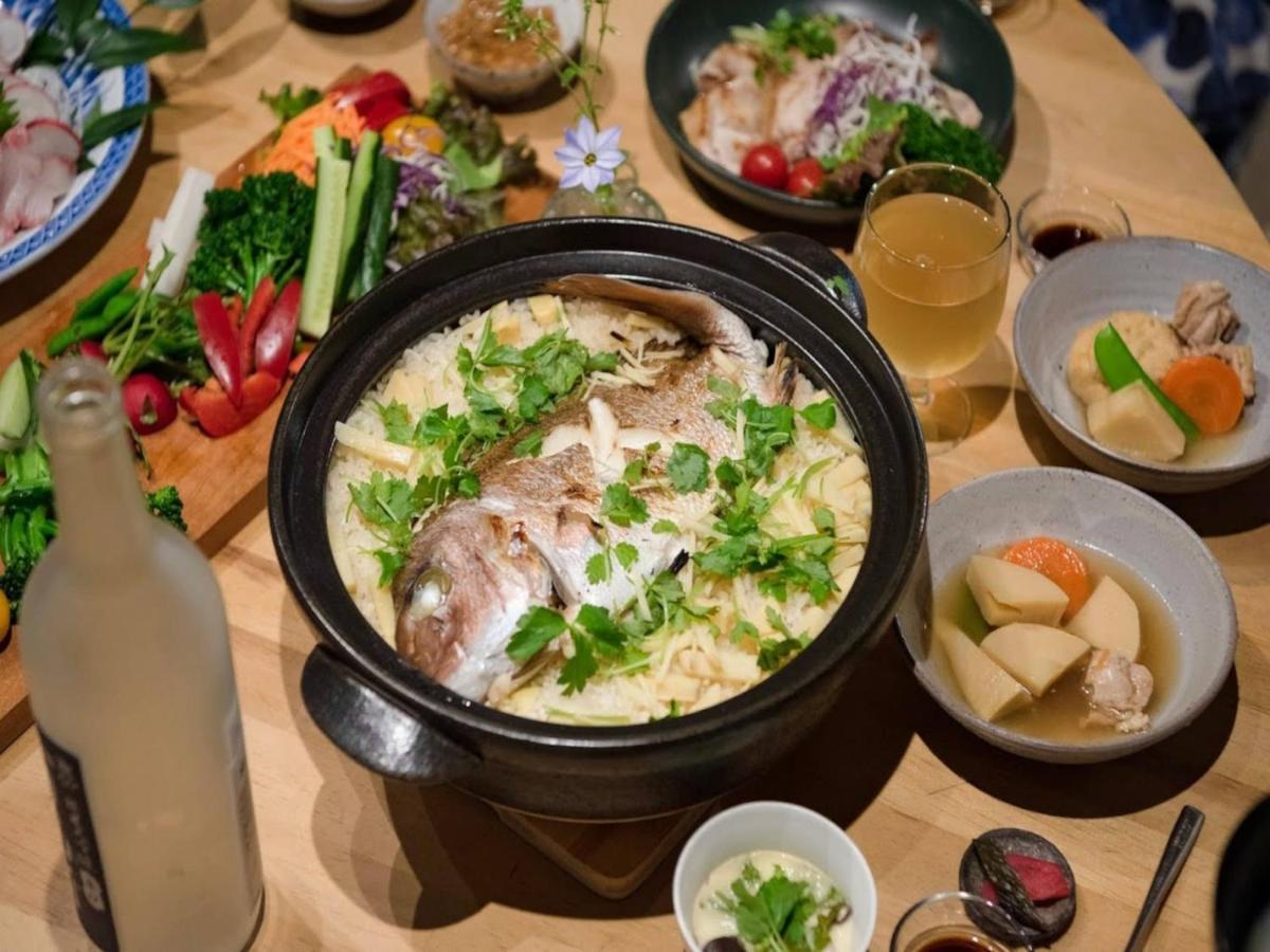 Hostel & Tatami Bar Uchikobare -内子晴れ- Ngoại thất bức ảnh